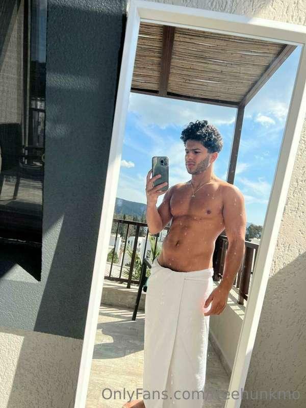 Sunny day. I will be tanning my balls a little 😜