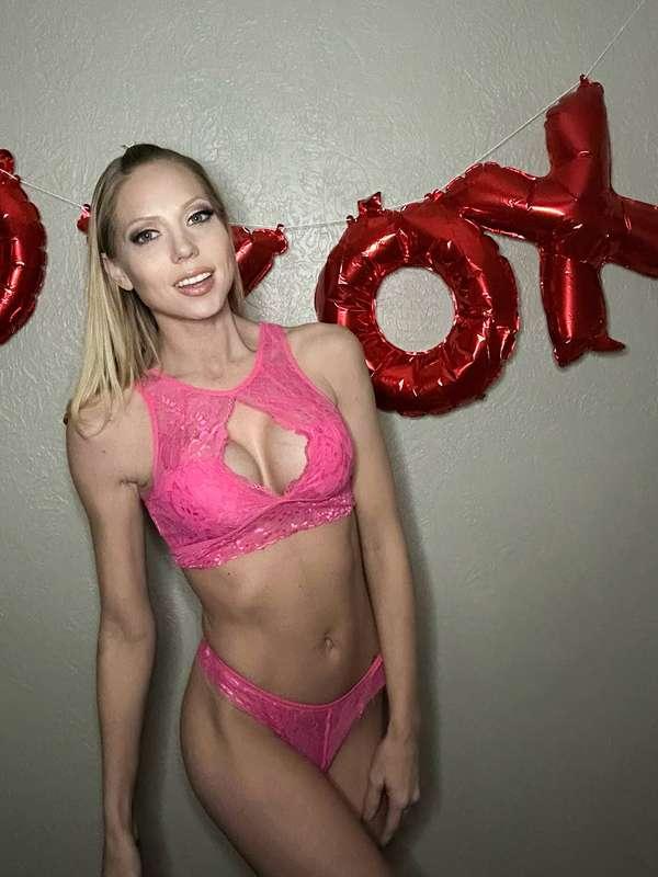 Still not enough of VDay? Me neither. So here is another out..