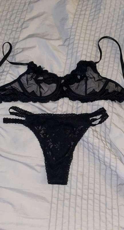 Which lingerie to do my next shoot in🤭