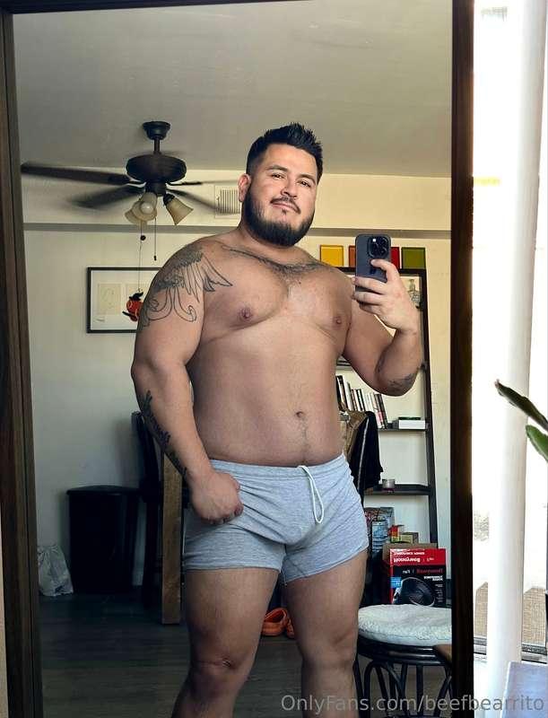 No A/C means less clothes.