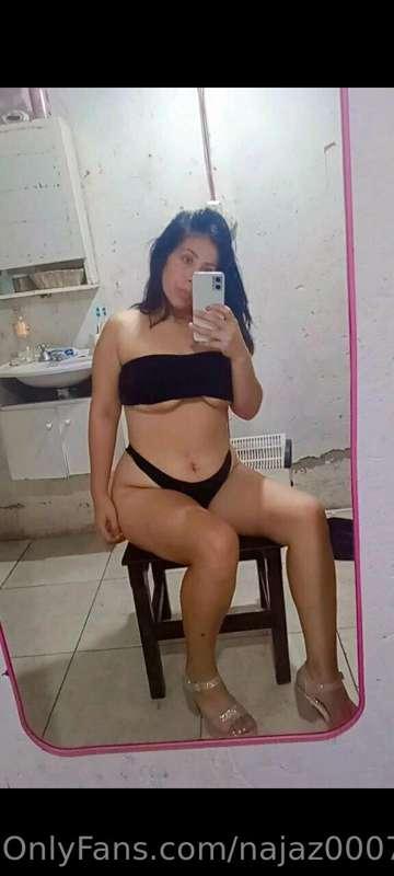FREE NUDES FOR THE FIRTS 5! 
@badgirl966  🆓
CLICK FREE PORN!..
