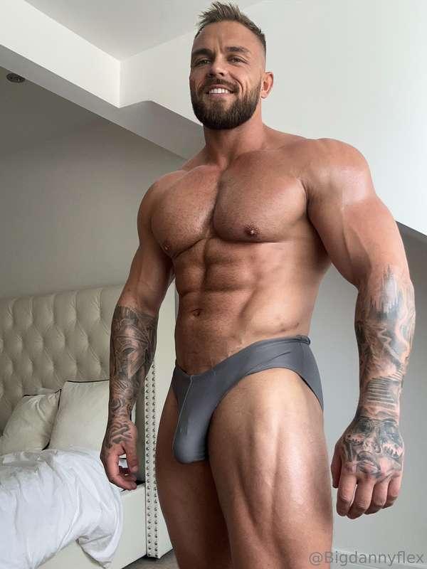Do you have any idea how to have fun this morning? 😈