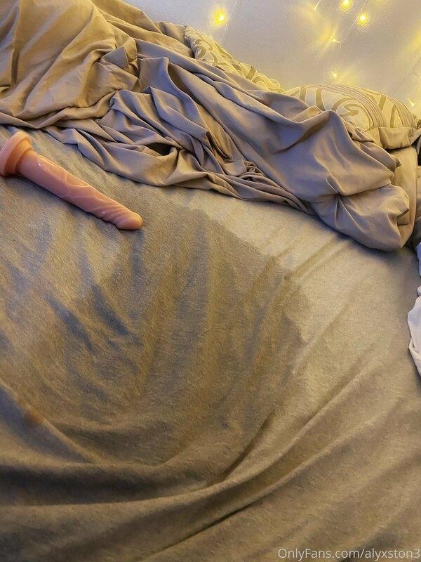 Keep an eye out in your DMs to see how I made this wet spot ..