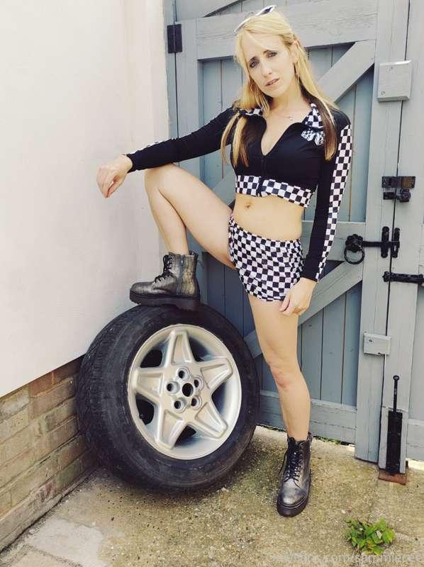 Your racer girl 🏁