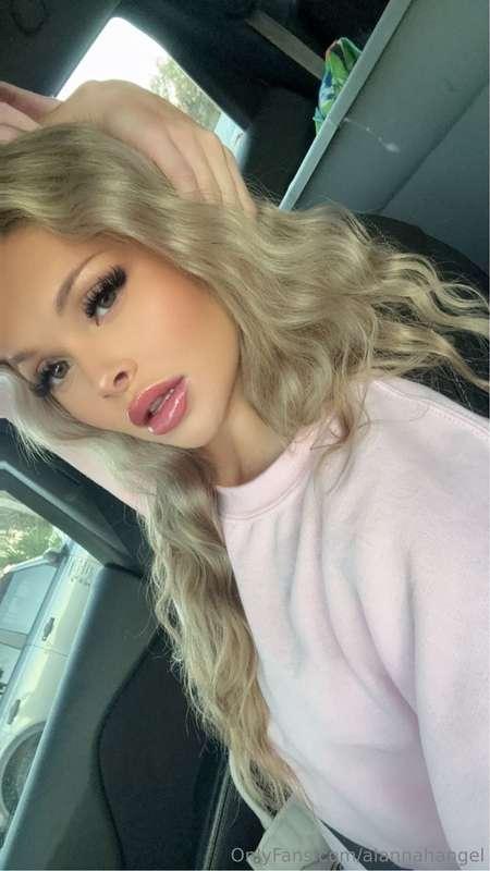 Not your average blonde Barbie 😜