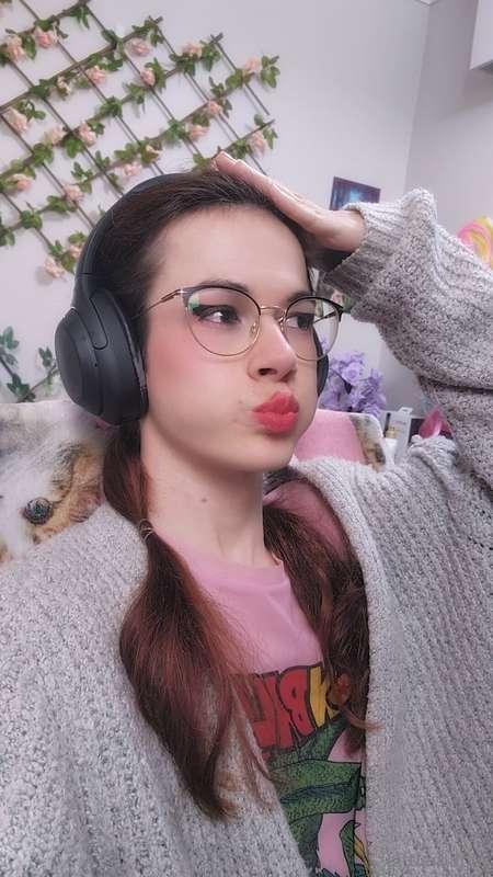 Bloop~ casual silliness as per usual v.v