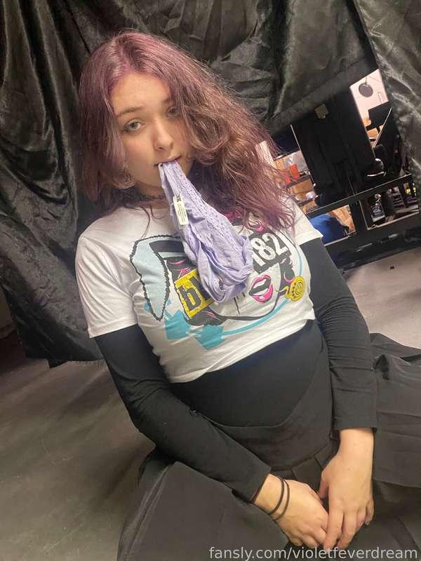 violetfeverdream image #3