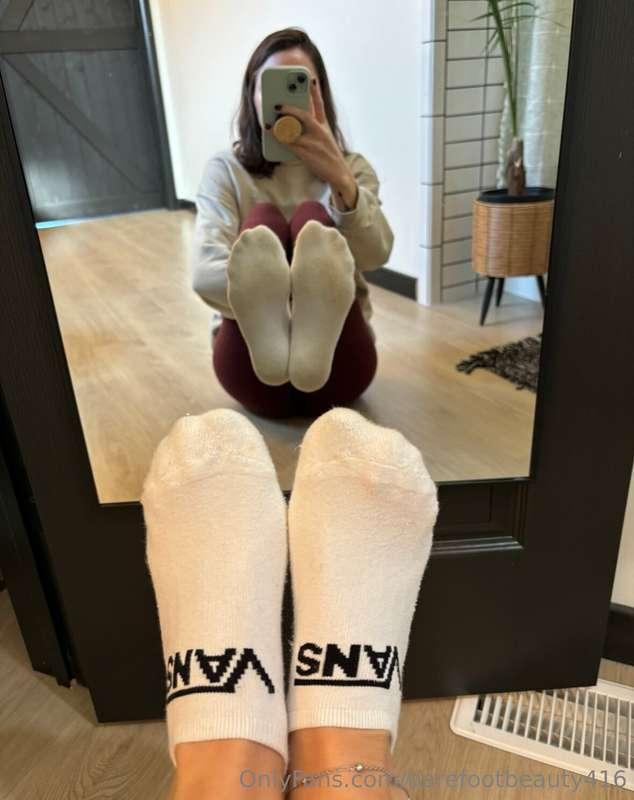 toe prints are the best 🤍