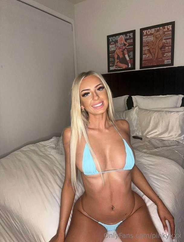 SHE HAS NUDES ON FEED 😈Free for the next 100 👉 https://onlyf..