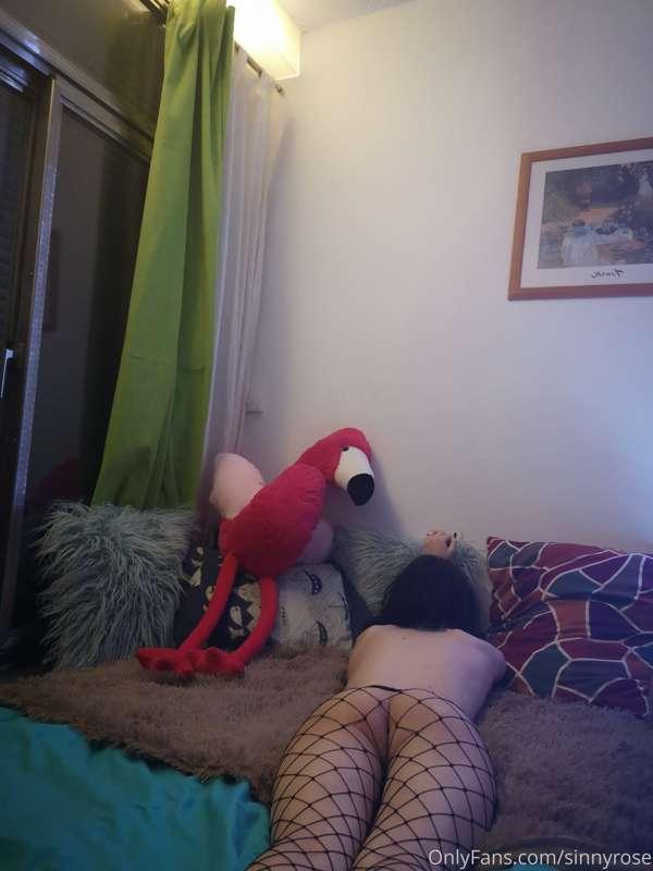 Lots of butts lately, tomorrow should be some else smirk emo..