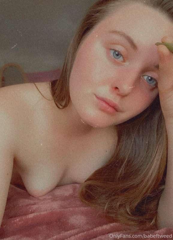 Just a quicky. Hot as a mf over here 🥵