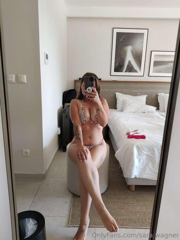 Ich konnte nicht anders... 🫣🐆Ganz allein im Hotelzimmer, hei..