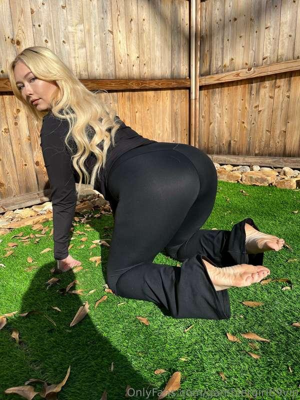Let me drain your balls😉🩷
