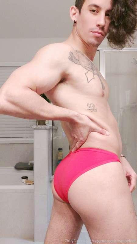 Here is an underwear pack I was gifted recently. They look s..