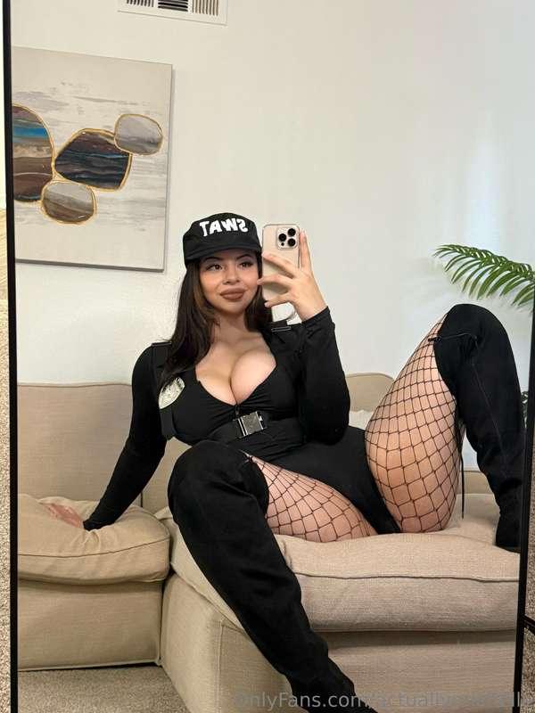 Wide open for you baby 👻🎃