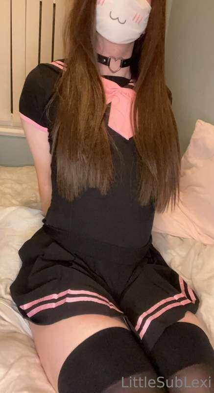 💜 Omg thank you for the new outfit! 💜

Someone gifted me thi..