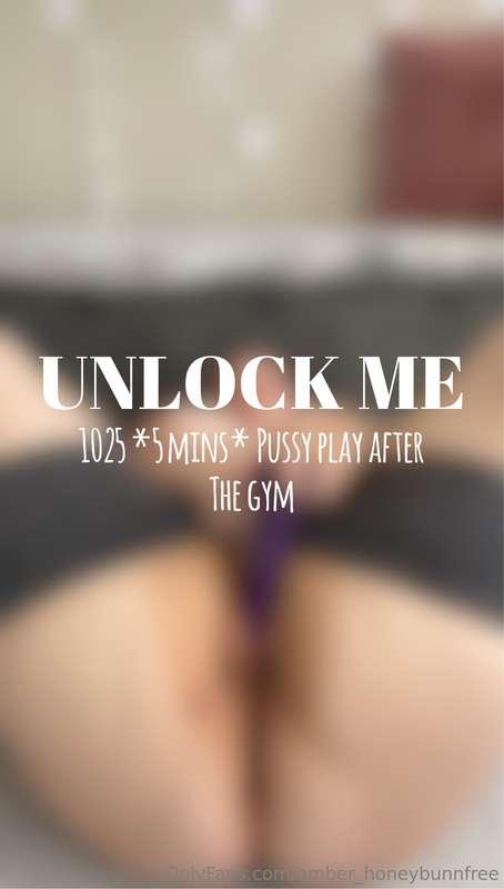 **WOULD YOU WORKOUT WITH ME AND FUCK MY PUSSY AFTER THE GYM?..