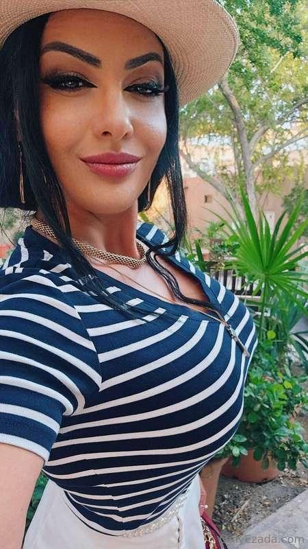 I am pampered!Photo dedicated to degetel, who pampered Me wi..