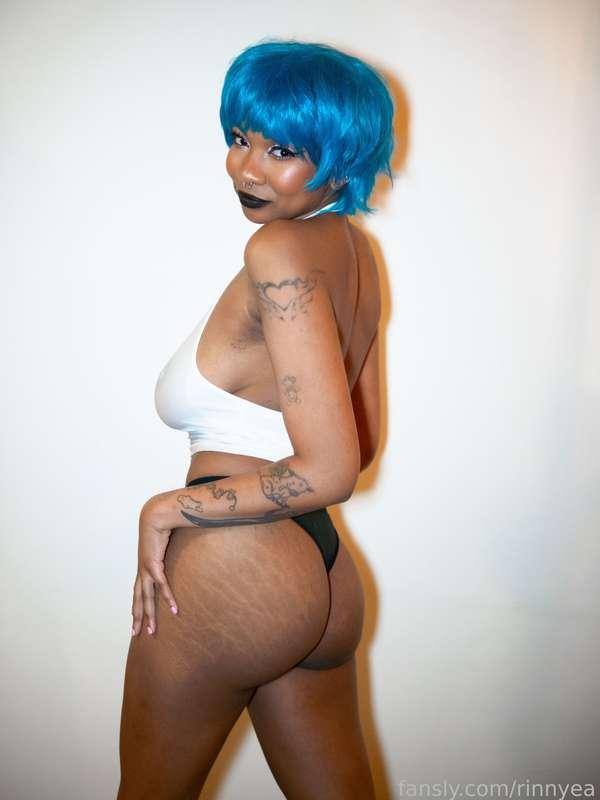 nakedpeoplehub image #2