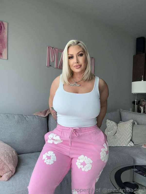 mzdanibadgirl main image