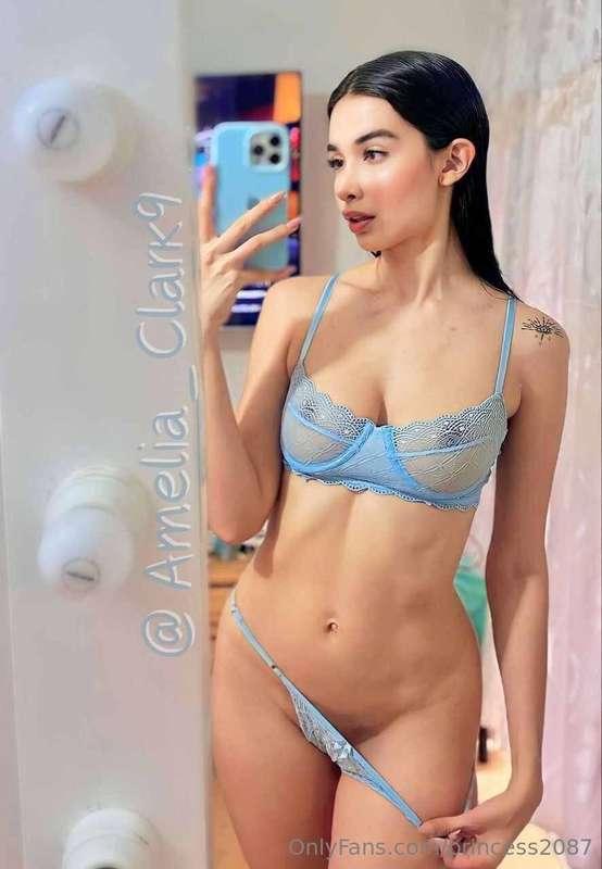 Explore a world of seduction and temptation on my BFF # 💦👅 @..