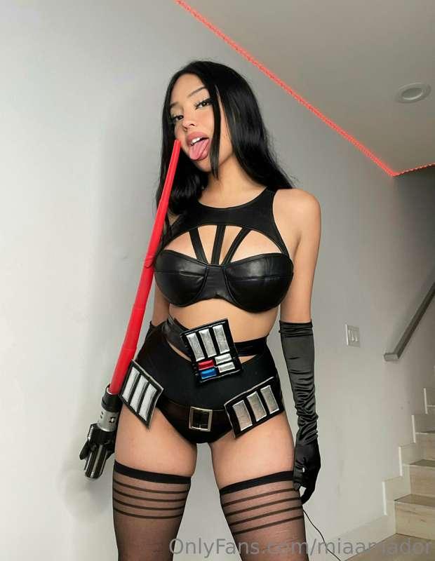 I have the force! I can make your dick twitch without touchi..