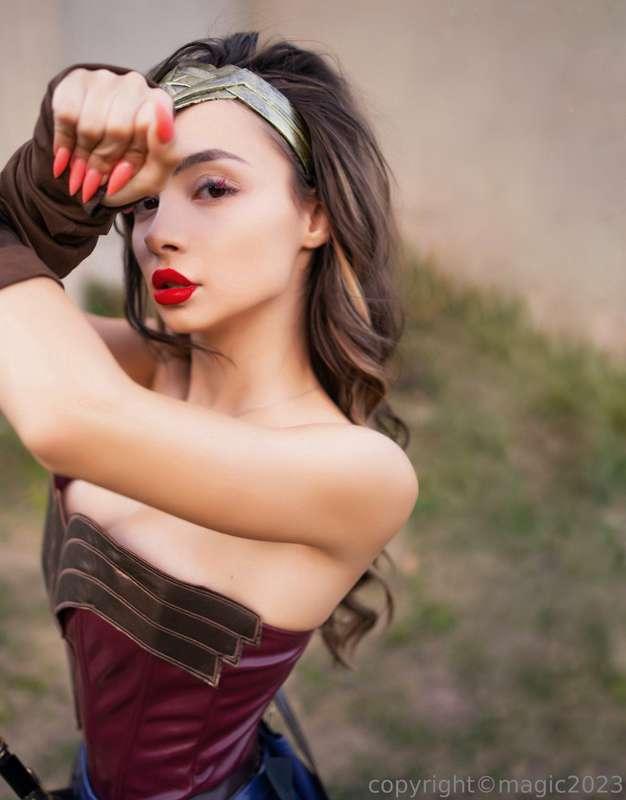 Wonder Woman cosplay and onlyfans set is coming out next wee..
