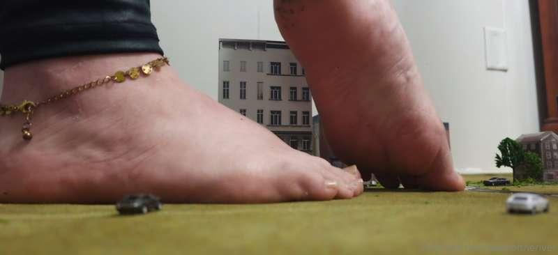 Big foot coming through Shot with @jackdaspeck 