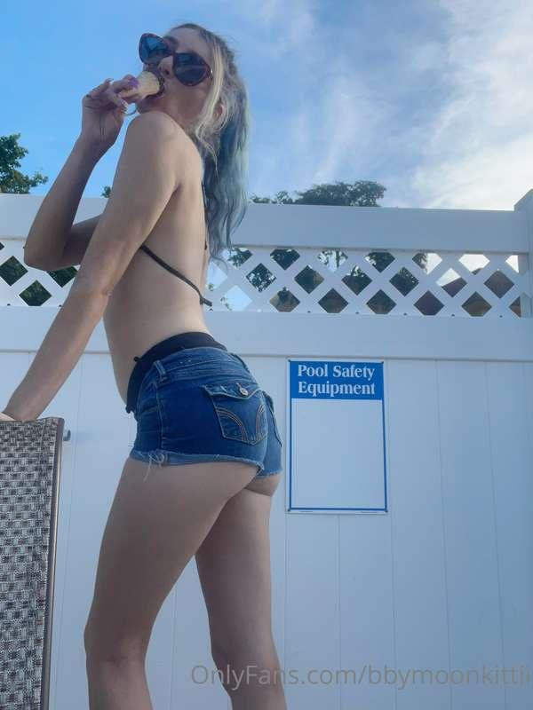 bbymoonkittii image #0