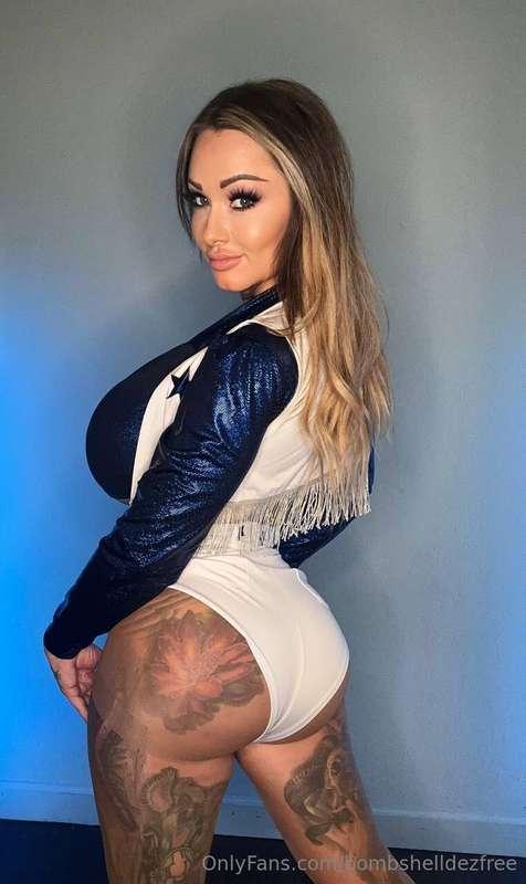It's sexy Saturday let's heat things upVIP @bombshelldez 