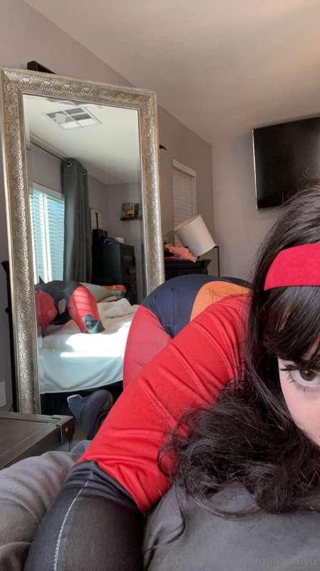 down to hit this pussy from the back this morning? 😏