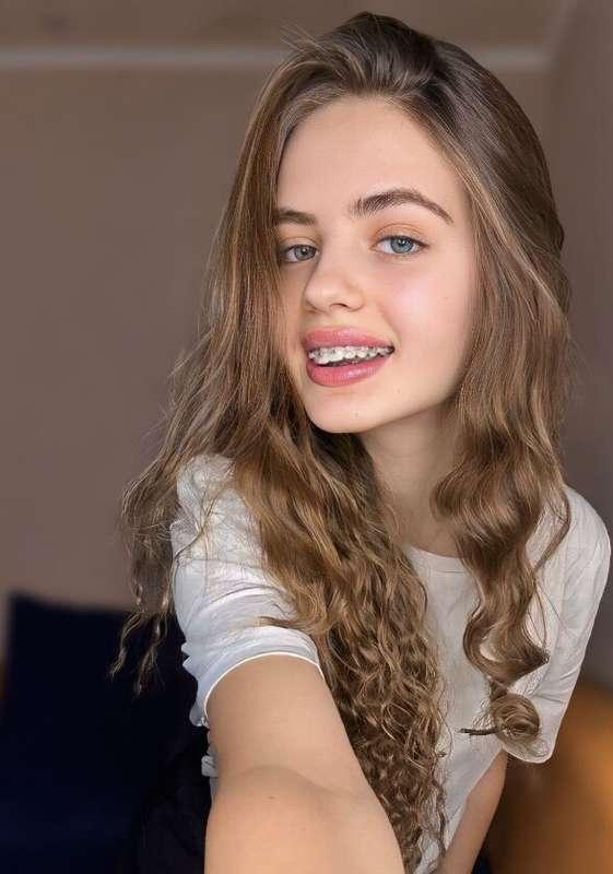 🔥 STOP SCROLLING🔥@enya18y.o😮😮😮She's only 18yo and she alread..