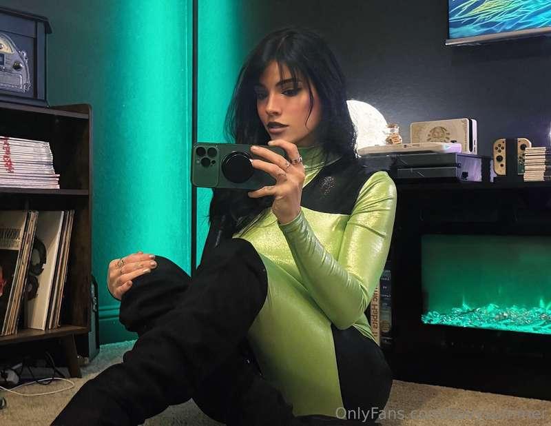 💚🖤