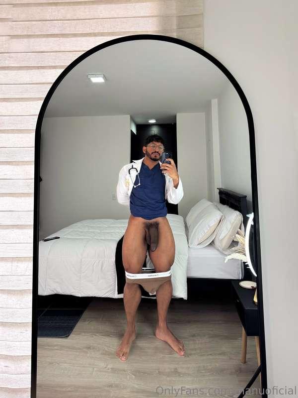 Tu Doctor favorito, tiene unas ganas de preñarte. 👨🏽‍⚕️🤤🍆💦
