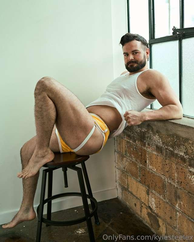 Sexy shot Sunday 💦  📸: @bywayofiker