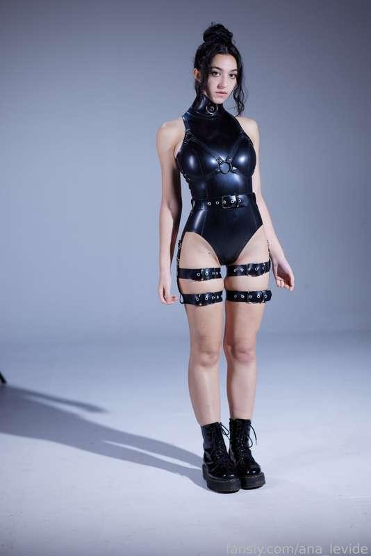 ana_levide image #192