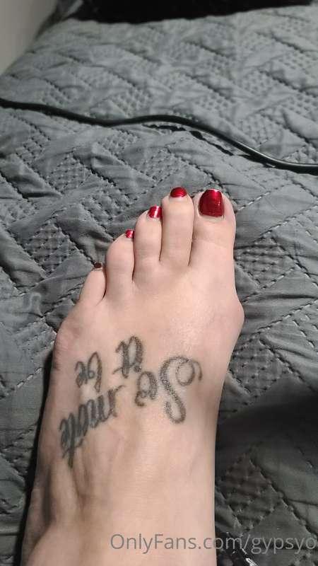 Ugh, I haven't been able to get my toes and nails done in fo..