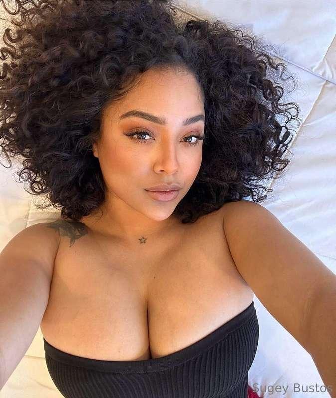 stare into my eyes.....