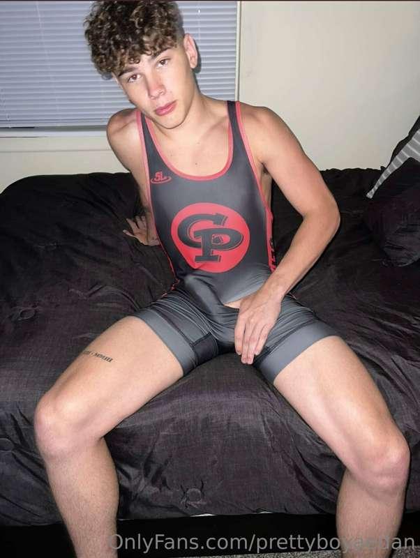 Did you guys know my lil bro Ashton has an OnlyFans?? Actual..