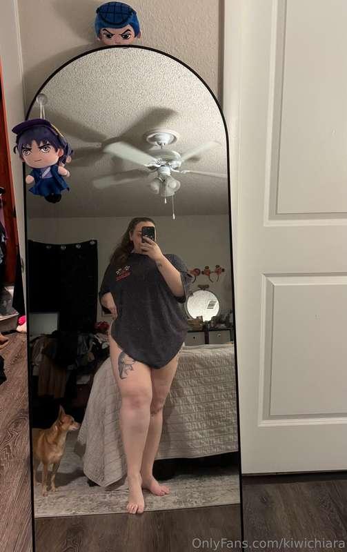 Who’s trying to see what i have on underneath 😈✨