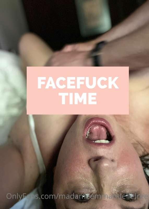 That is pure, genuine, intense sex. My pussy is first finger..