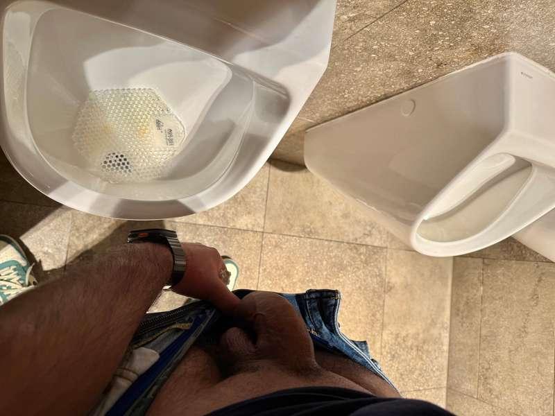 Guy at the urinal looked shocked at how big i am 😵‍💫
