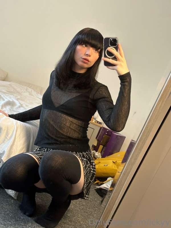 ickyy image #1
