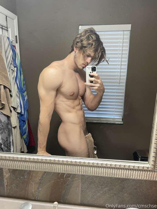Infamous towel picture, my butt has gotten better I think xD