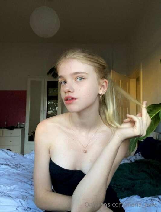 ##  PRETTY KITTY @whitetkitty This hot kitty @whitetkitty ha..