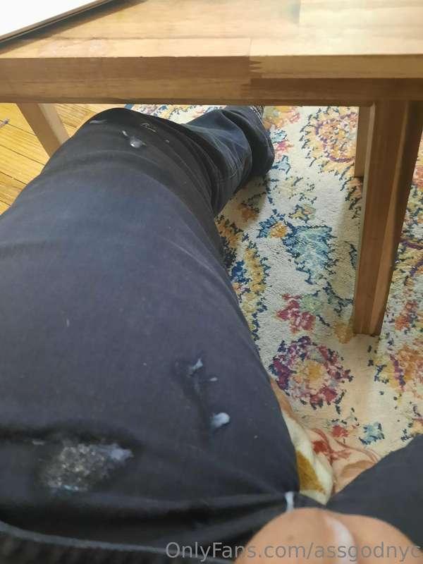 😡  on the stool and my laptop too. Way too horny at work and..