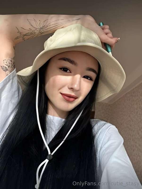 ❤️ Free subscription
👧 18 year old cutie 🍓 @yoursecret_alana..