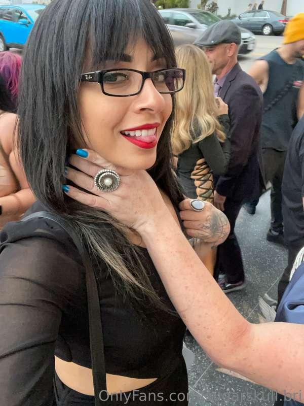 Yes, mommy. 🖤
@phoenixstacy