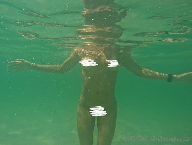 ***Beach Nudity 🏝️***
Swimming naked at the public beach in ..