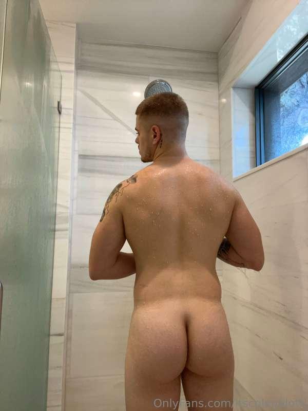 Just waiting on you to bend me over;)
